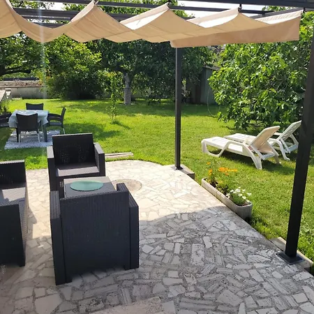 Tara Апартаменты Медулин
