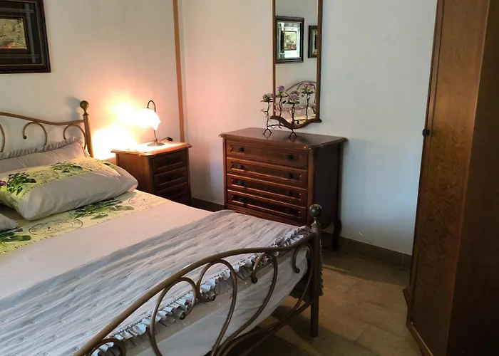 Tara Apartman