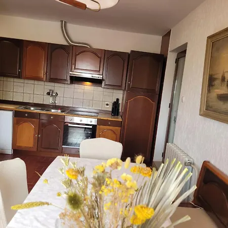 Tara Apartment