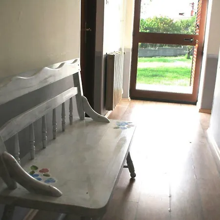 Tara Apartment *
